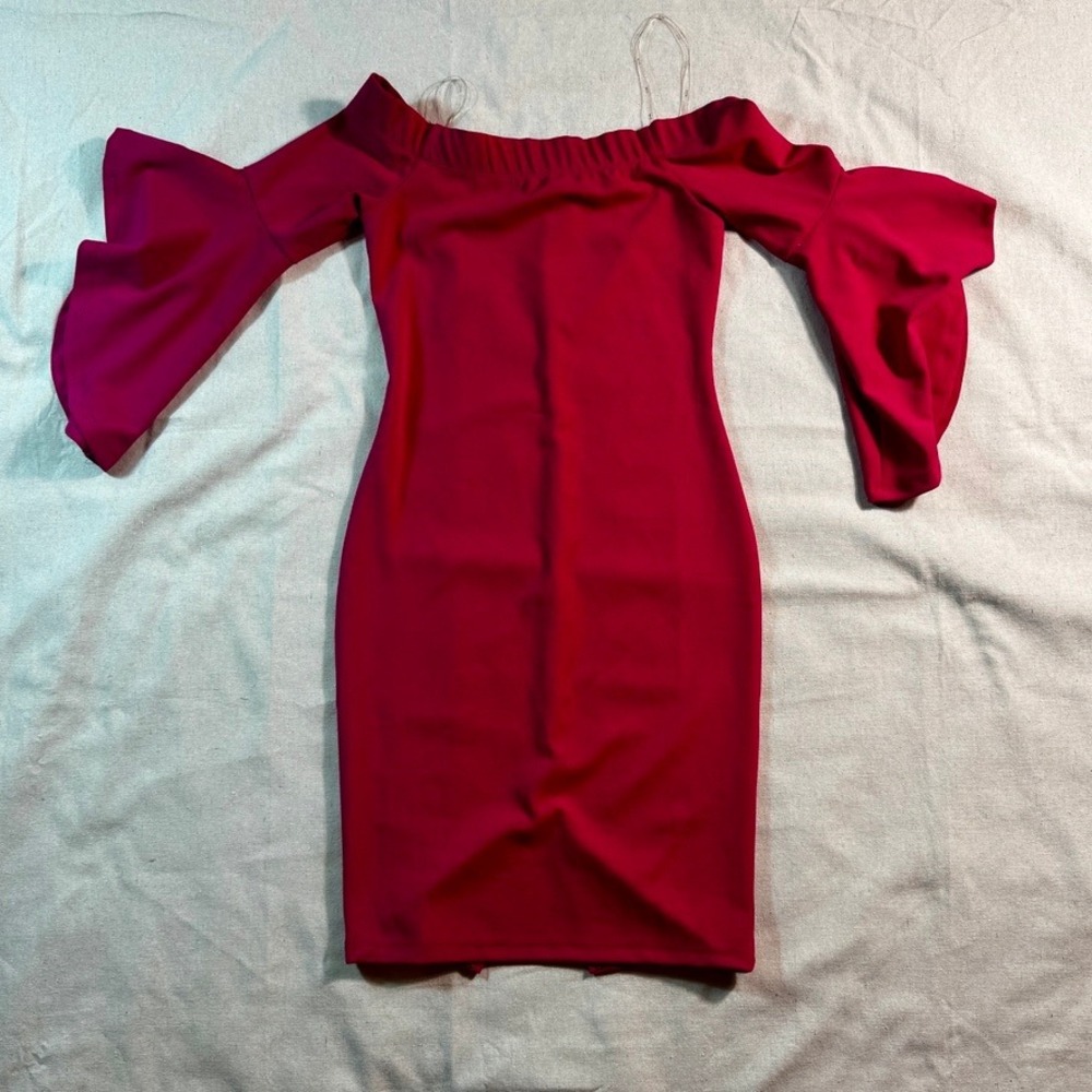 Iris Magenta Off The Shoulder Bell Sleeve Bodycon Dress ID3004 Pink Womens Small